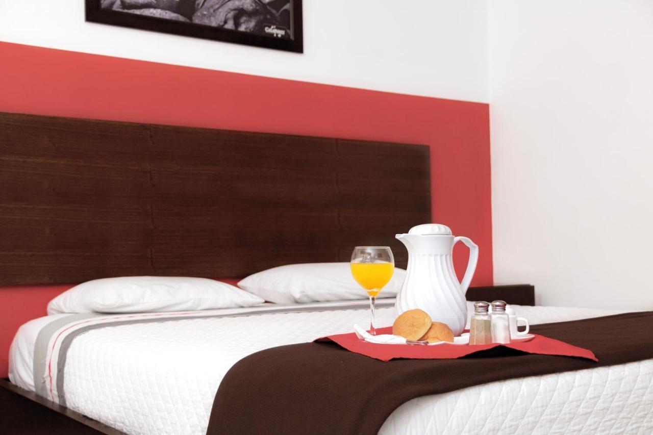 Zafra'S Hotel La Troncal Dış mekan fotoğraf