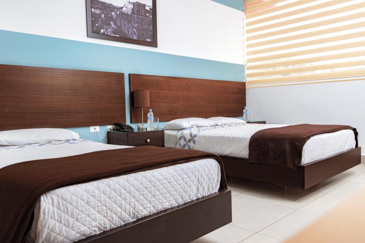 Zafra'S Hotel La Troncal Dış mekan fotoğraf