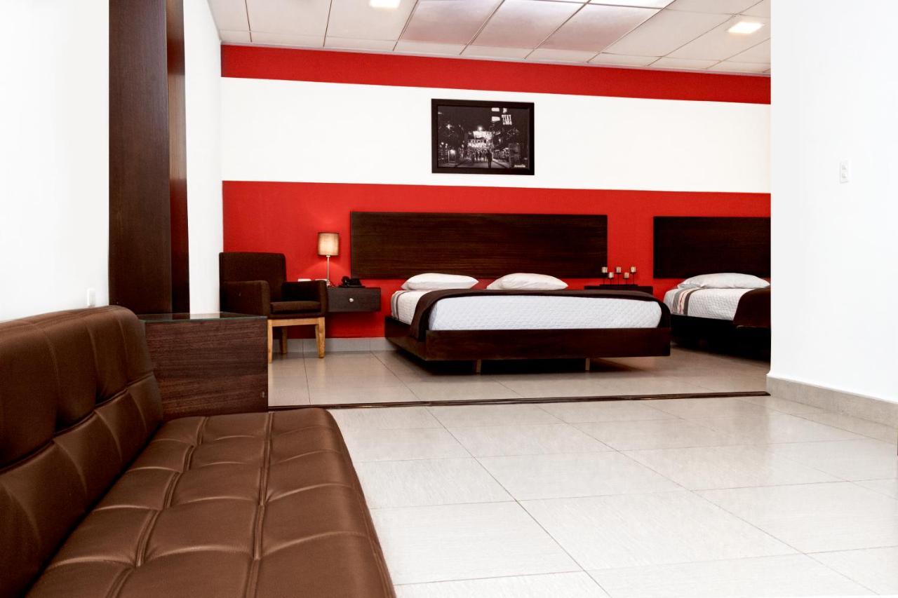 Zafra'S Hotel La Troncal Dış mekan fotoğraf