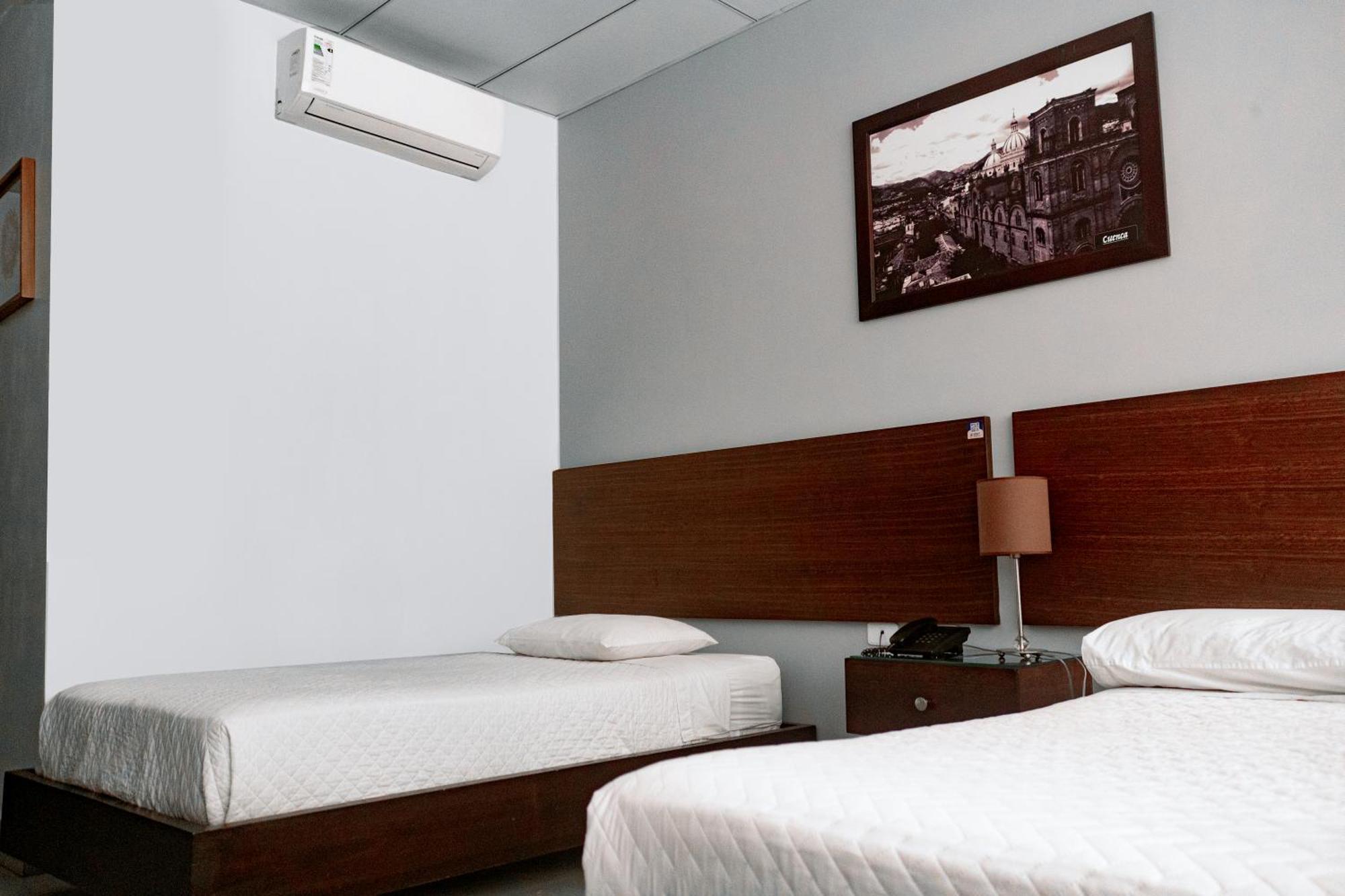 Zafra'S Hotel La Troncal Dış mekan fotoğraf